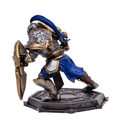 World of Warcraft Wave 1 Human Warrior Paladin Common 1:12 Scale Posed Figure