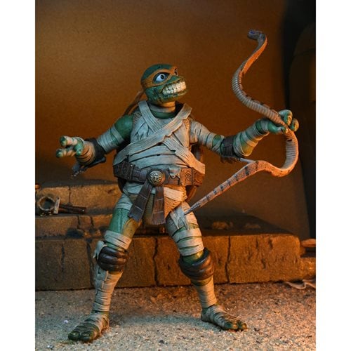 Universal Monsters x Teenage Mutant Ninja Turtles Ultimate Michelangelo as The Mummy 7-Inch Scale Action Figure