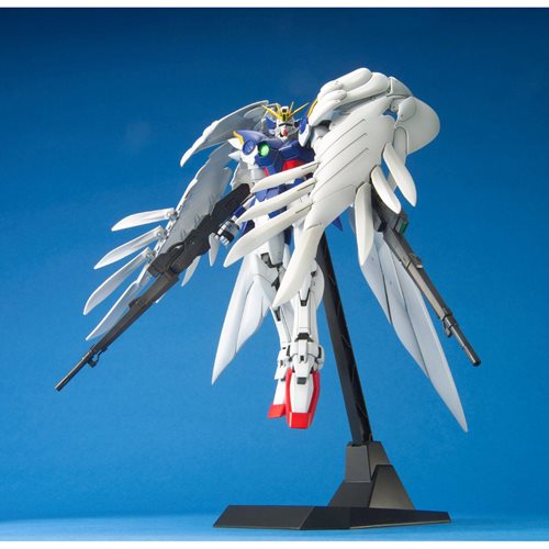 Mobile Suit Gundam Wing: Endless Waltz Wing Gundam Zero EW Master Grade 1:100 Scale Model Kit