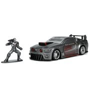 HW Rides Ford Mustang 1:32 Vehicle and War Machine Figure
