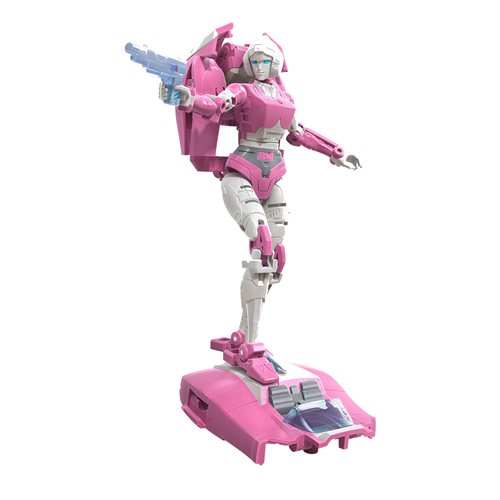 Transformers Generations War for Cybertron Earthrise Deluxe Arcee