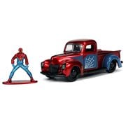 HW Ride 1941 Ford Pickup 1:32 Vehicle & Spider-Man Fig