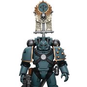 Joy Toy Warhammer 40,000 Sons of Horus MKIV Tactical Squad Legionary with Legion Vexilla 1:18 Scale Action Figure