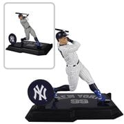 MLB SportsPicks New York Yankees Aaron Judge 7-Inch Posed Figure