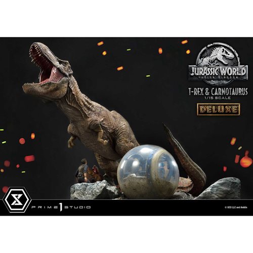 Jurassic World: Fallen Kingdom T-Rex and Carnotaurus Deluxe Ver. Legacy Museum Collection 1:15 Scale