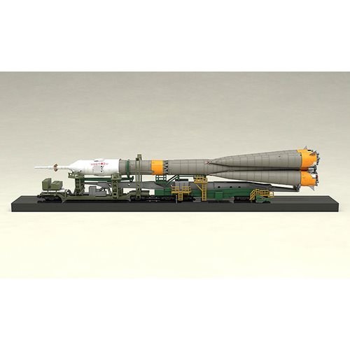 Soyuz Rocket and Transport Train Moderoid 1:150 Scale Model Kit - ReRun