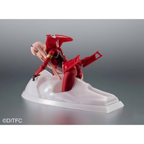 Darling in the Franxx 5th Anniversary Zero Two and Strelizia S.H.Figuarts x Robot Spirits Action Fig