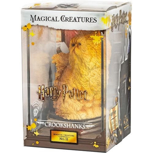 Harry Potter Magical Creatures No. 11 Crookshanks Statue
