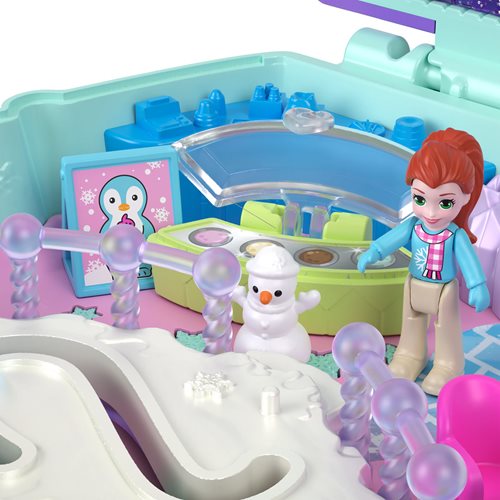 Polly Pocket Snow Sweet Penguin Compact Open Box Playset