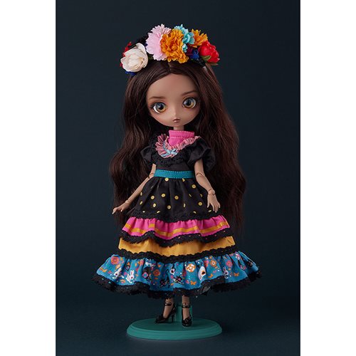 Harmonia Bloom Gabriela Seasonal Doll