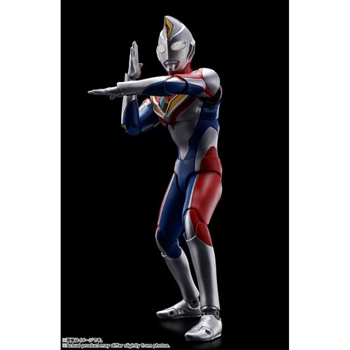 Ultraman Dyna Flash Type Shinkocchou Seihou S.H.Figuarts Action Figure