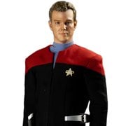 Star Trek: Voyager Lt. Jr. Grade Tom Paris 1:6 Action Figure