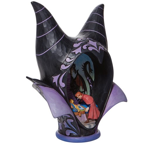 Disney Traditions Sleeping Beauty Maleficent Headdress Scene True Love's Kiss by Jim Shore Statue