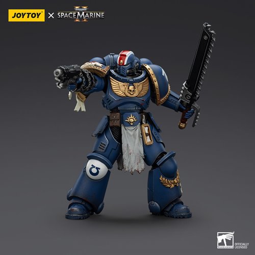 Joy Toy Warhammer Space Marine II Ultramarines Lieutenant Titus Collectors Edition 1:18 Scale Action