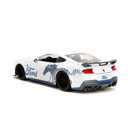 Bigtime Muscle 2024 Ford Mustang Dark Horse Glossy White 1:24 Scale Die-Cast Metal Vehicle