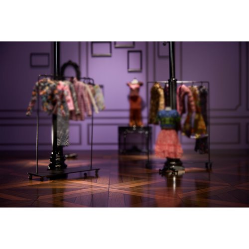 Anna Sui Barbie Inspiring Women Doll