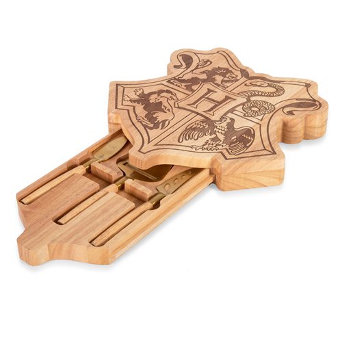 Harry Potter Hogwarts Crest Cheese Set with Tools