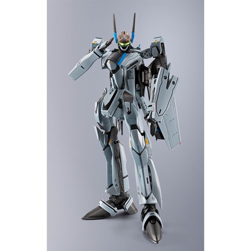 Macross Top Gun: Maverick VF-25 Messiah Valkyrie DX Chogokin Action Figure
