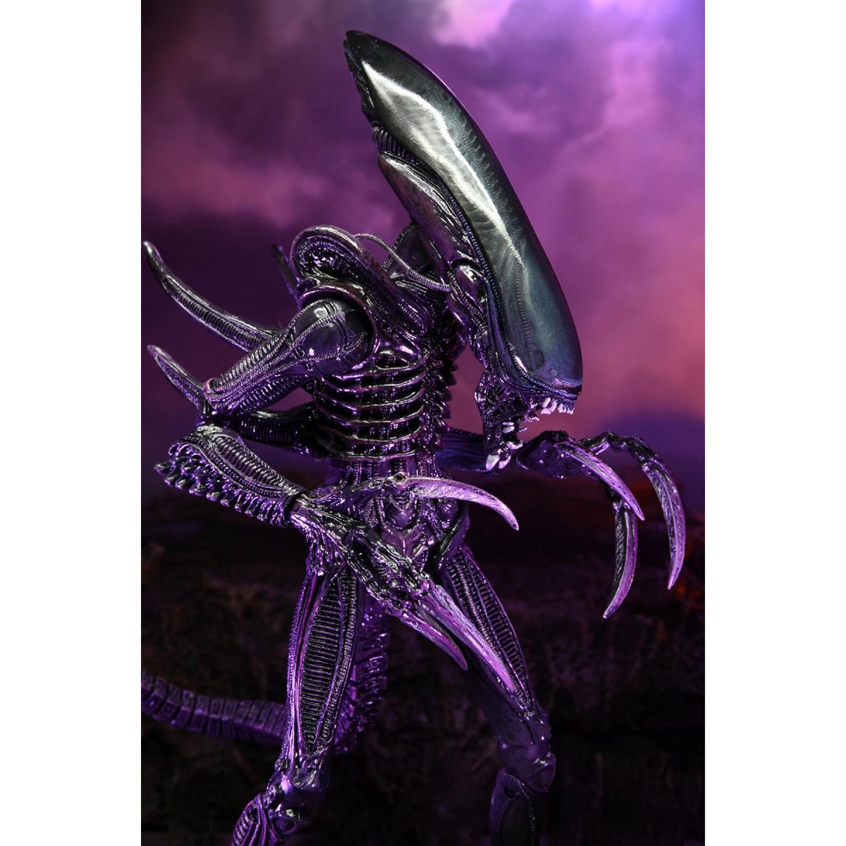 Neca Alien Vs Predator: Razor Claws Alien 7 Scale Action Figure