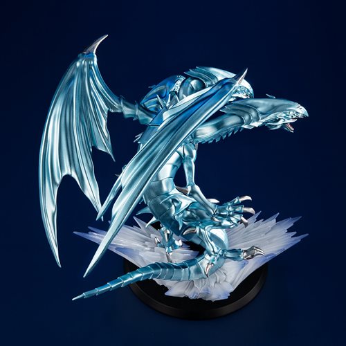 Yu-Gi-Oh! Blue Eyes Ultimate Dragon Monsters Chronicle Statue