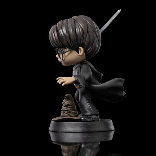 Harry Potter with Sword of Gryffindor MiniCo Vinyl Figure