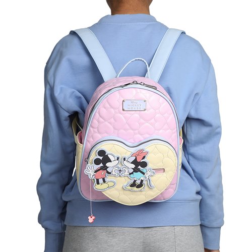 cheap backpacks similar to north face North Face Recon vs Borealis in 2025 - Side-By-Side