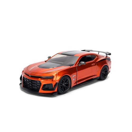 Bigtime Muscle 2024 Chevrolet Camaro ZL1 1LE 1:24 Scale Die-Cast Metal Vehicle
