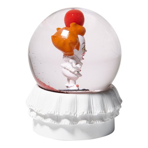 IT Pennywise Snow Globe