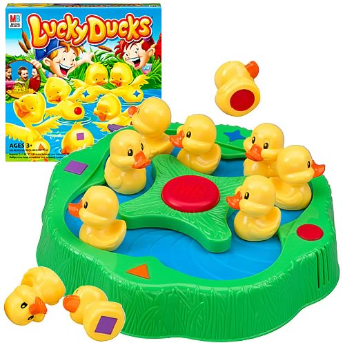 Lucky duck играть. Lucky Ducky игрушки. Lucky Ducky игра настольная. Игрушка "утка с утенком". Горка с утятами игрушка на батарейках.