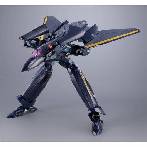 Macross 7 VF-17S Nightmare Stealth Valkyrie Gamlin Kizaki Use DX Chogokin Action Figure