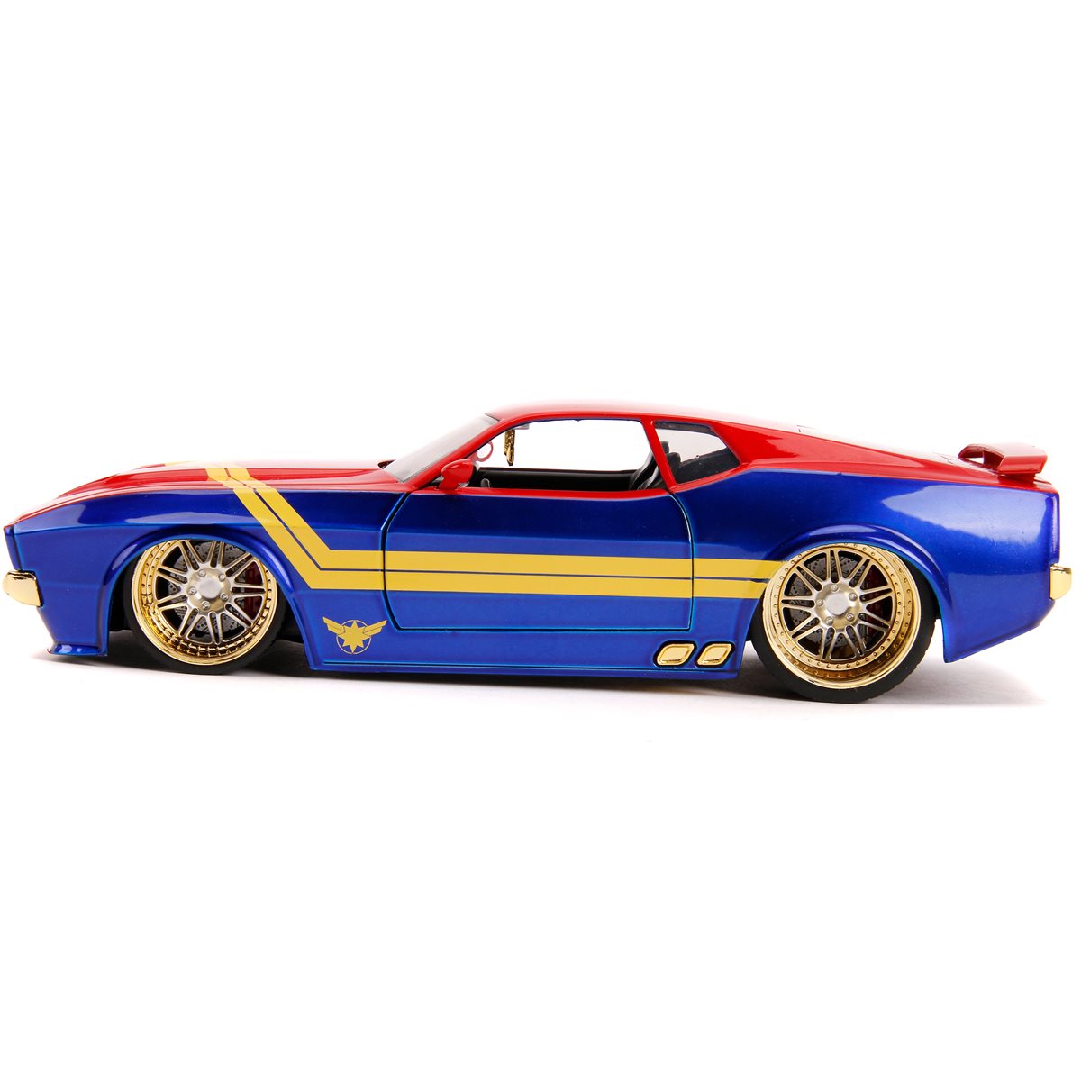 Captain Marvel 1973 Ford Mustang Mach 1 Avengers 1:24 Scale Die 