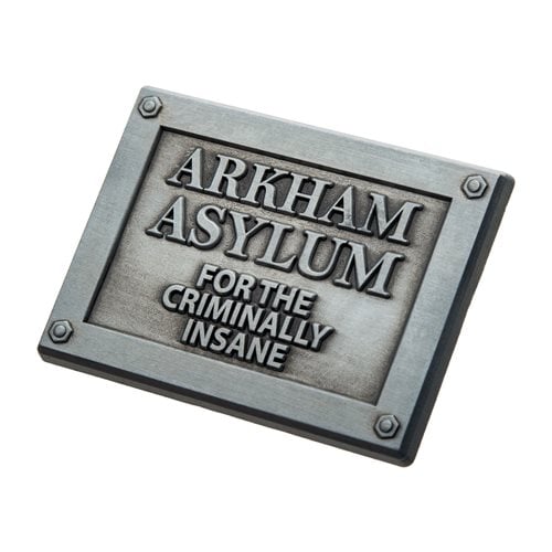 Batman Arkham Asylum Plaque Pin