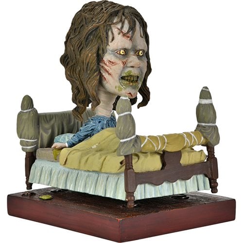 The Exorcist Regan in Bed Head Knocker Bobblehead - רייגן ("מגרש השדים") בובלהד