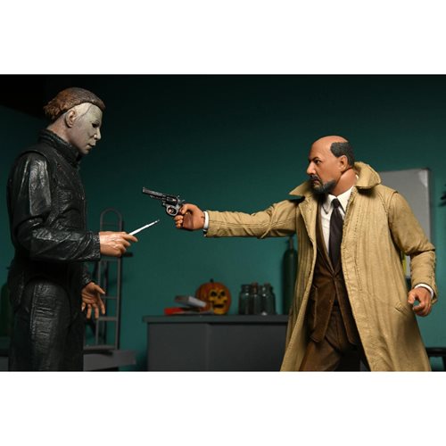 Halloween 2 Ultimate Michael Myers and Dr. Loomis 7-Inch Scale Action Figure 2-Pack