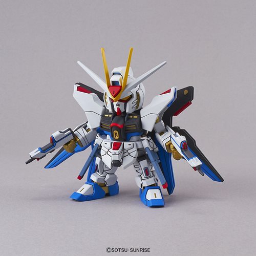 Mobile Suit Gundam Seed Destiny Strike Freedom Gundam SD EX-Standard Model Kit