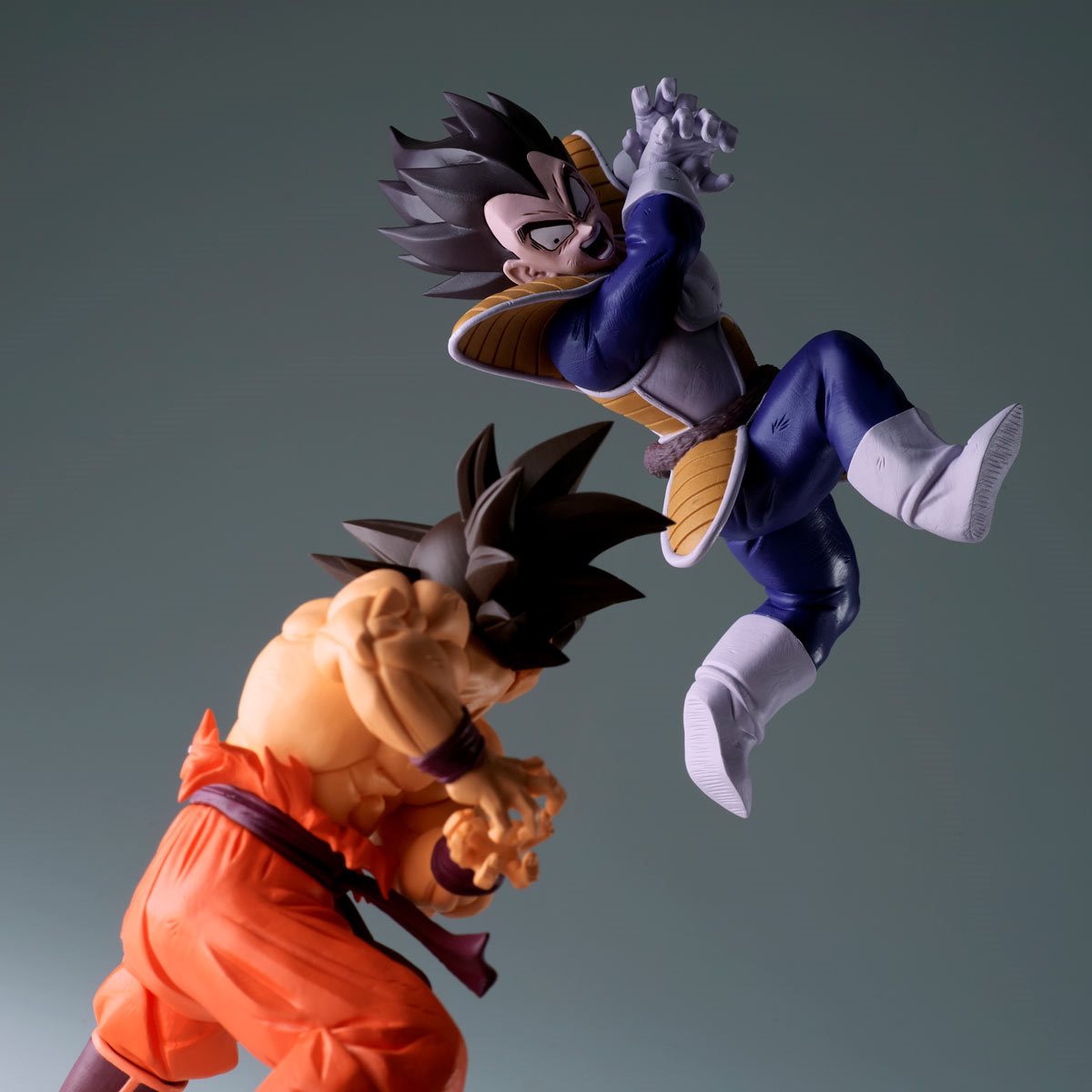 Goku e Vegeta - Dragon Ball Z ™