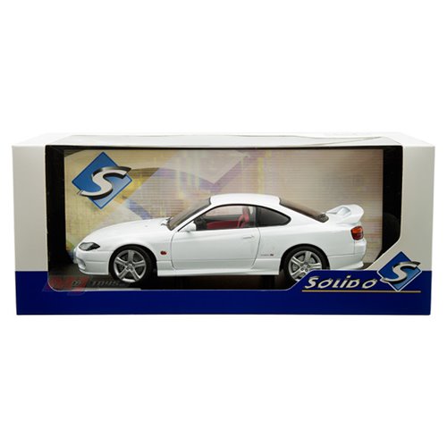 Nissan Silvia S15 Spec-R Aero 1:18 Scale Die-Cast Metal Vehicle