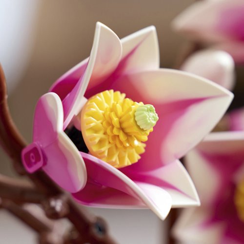 LEGO Botanicals 11510 Magnolia Branches