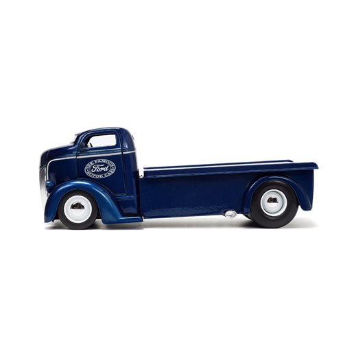 Just Trucks 1947 Ford COE Flatbed 1:24 Scale Die-Cast Metal Vehicle with Tire Rack