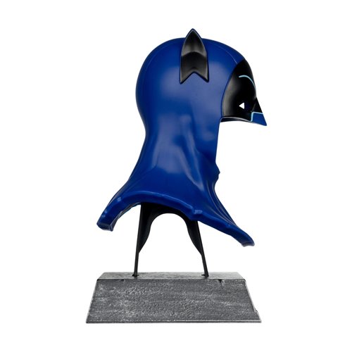DC Prop Replica Wave 1 Batman 1966 1:3 Scale Cowl