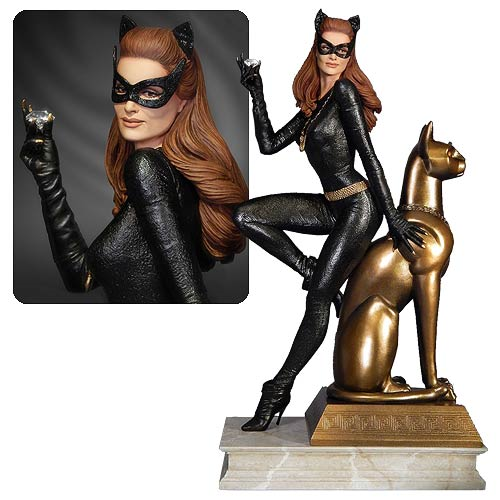 Batman 1966 TV Series Catwoman Maquette Diorama Statue