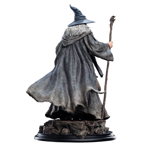 Lord of the Rings Gandalf the Grey Pilgrim 1:6 Scale Statues