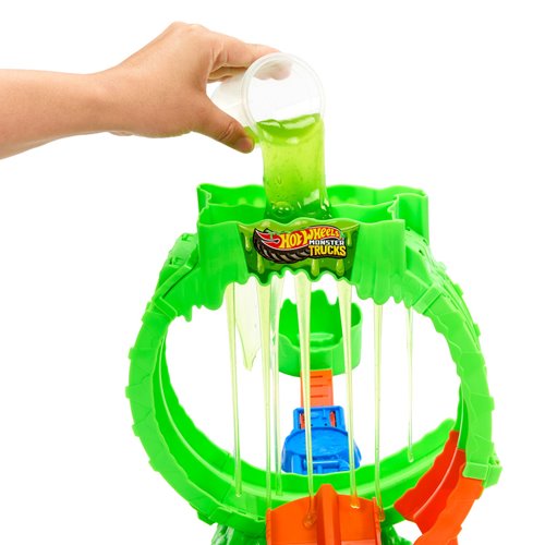 Hot Wheels Monster Trucks Mutant Chaos Slime Challenge Playset