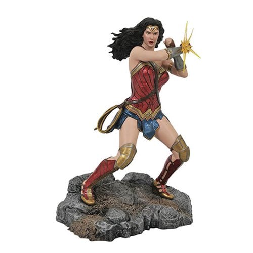 DC Gallery JL Movie Wonder Woman Bracelets Statue