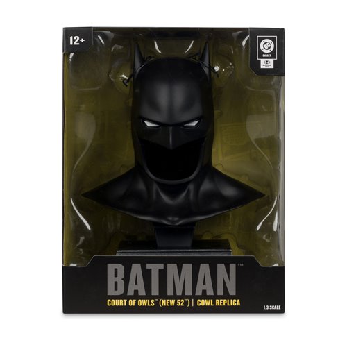 DC Direct Prop Replica Wave 5 Batman Court of Owls 1:3 Scale Cowl