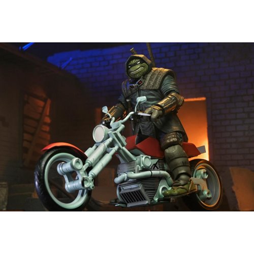 Teenage Mutant Ninja Turtles: The Last Ronin Casey Marie with Motorcycle 7-Inch Scale Action Figure