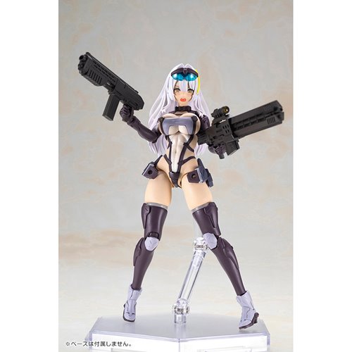 Front Mission Zenith Girl (Gray Version) Model Kit