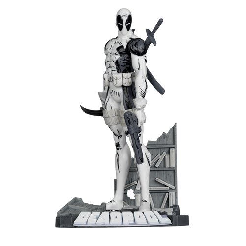 Marvel Deadpool The New Mutants #98 Line Art 1:10 Scale Posed Figure with Scene - Gold Label Exclusi