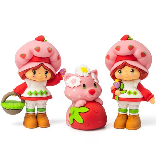 Strawberry Shortcake Easter 2 1/2-Inch CheeBee Collectible Mini-Figure Display Case of 12