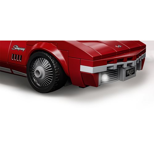 LEGO 76903 Speed Champions Chevrolet Corvette C8.R Race Car and 1968 Chevrolet Corvette